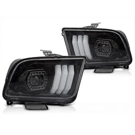 Set fari anteriori per Ford Mustang 2004-2009 con nero base tuning