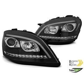 Set fari anteriori per Mercedes ML W164 2005-2008 con nero base, sinistro e destro tuning