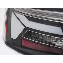 Carica l'immagine nel visualizzatore di Gallery, Kit fanali posteriori LED per Audi A5 2011-2016 con nero base, con dinamico Indicatore di direzione, sinistro e destro