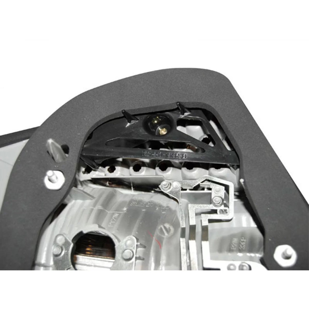 Set fanali posteriori per Mercedes Classe S W220 1998-2005 con rosso e bianco base, sinistro e destro tuning