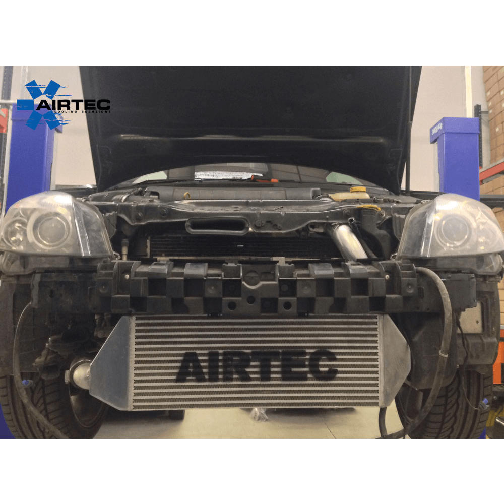 Aggiornamento intercooler AIRTEC Motorsport da 60 mm per Astra Mk5 1.9 Diesel - dettaglio 2