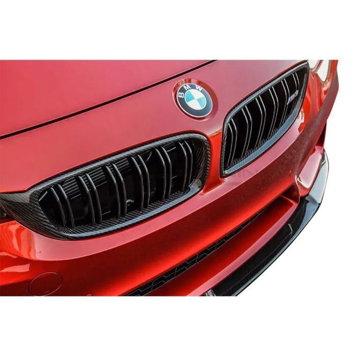 CarbonWorks Griglia sportiva in carbonio per BMW M3 F80 2014-2018 e Serie 4 F32/F33/F36/F82/F83 2013-2022 - foto 2