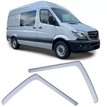Carica l'immagine nel visualizzatore di Gallery, Deflettori antiturbo trasparente per Mercedes Sprinter W906 06-18
