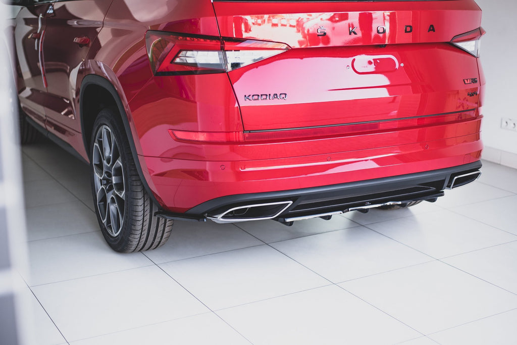 Splitter posteriore centrale (con barre verticali) Skoda Kodiaq RS