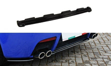 Load image into Gallery viewer, Splitter posteriore centrale ALFA ROMEO 147 GTA (senza barre verticali)