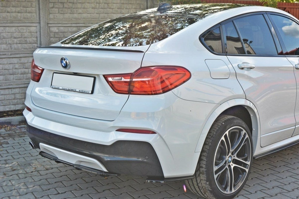 Splitter posteriore centrale per BMW X4 M-PACK (con barre verticali)