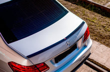 Load image into Gallery viewer, Estensione spoiler posteriore Mercedes-Benz E63 AMG / AMG-Line Sedan W212 Facelift