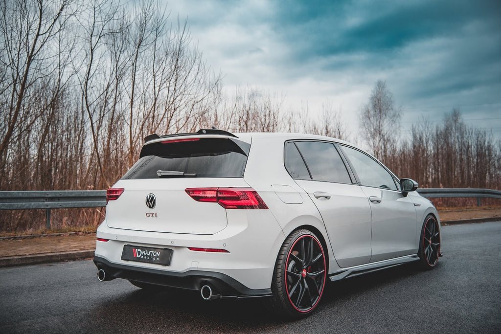 Estensione spoiler posteriore V.2 Volkswagen Golf 8 GTI / R