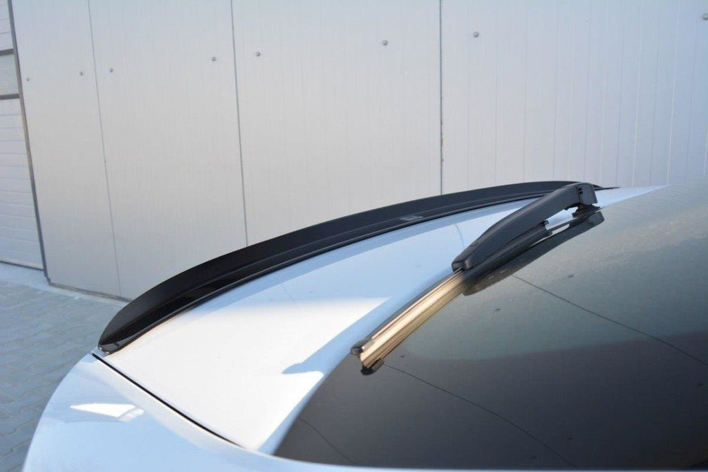 Estensione spoiler posteriore V.1 Skoda Superb Mk3 / Mk3 FL Hatchback