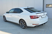 Load image into Gallery viewer, Estensione spoiler posteriore V.1 Skoda Superb Mk3 / Mk3 FL Hatchback