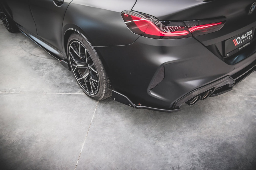 Splitter Laterali Posteriori V.1 + Flap BMW M8 Gran Coupe F93