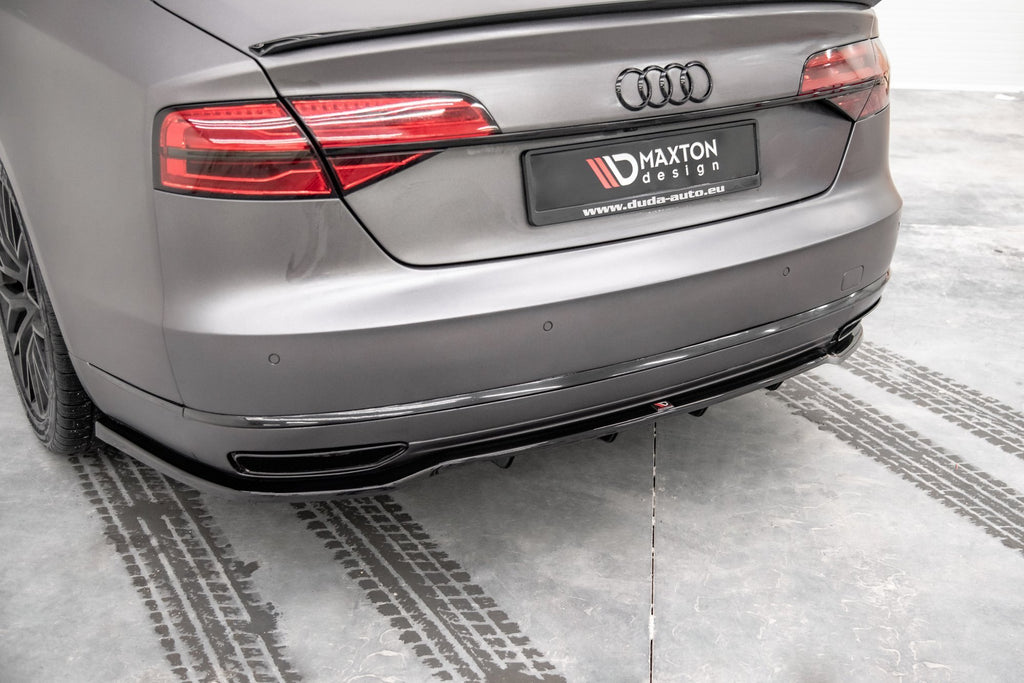 Splitter posteriore centrale (con barre verticali) Audi A8 D4 Facelift