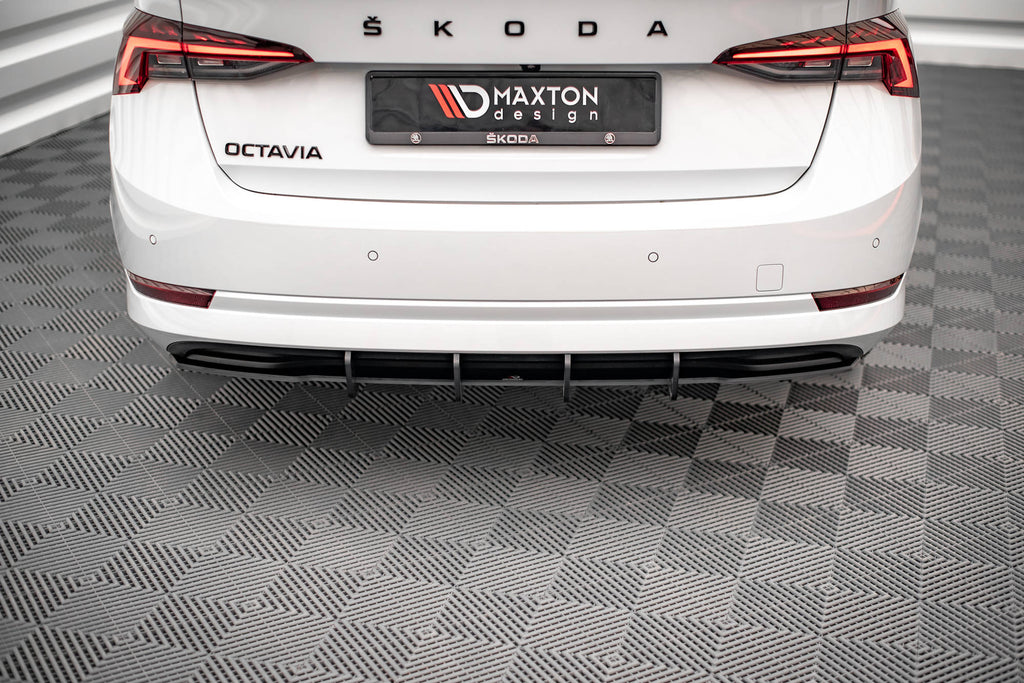 Street Pro Diffusore posteriore Skoda Octavia Mk4