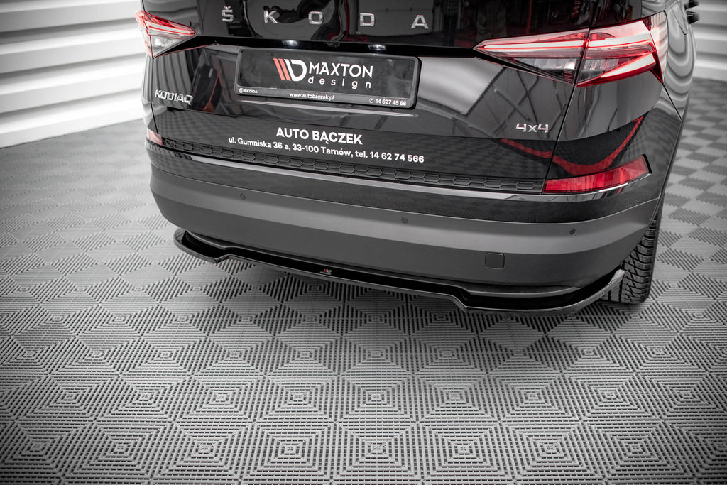 Splitter posteriore centrale per Skoda Kodiaq Mk1 Facelift