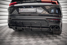 Load image into Gallery viewer, Splitter posteriore centrale (con barre verticali) Lamborghini Urus Mk1