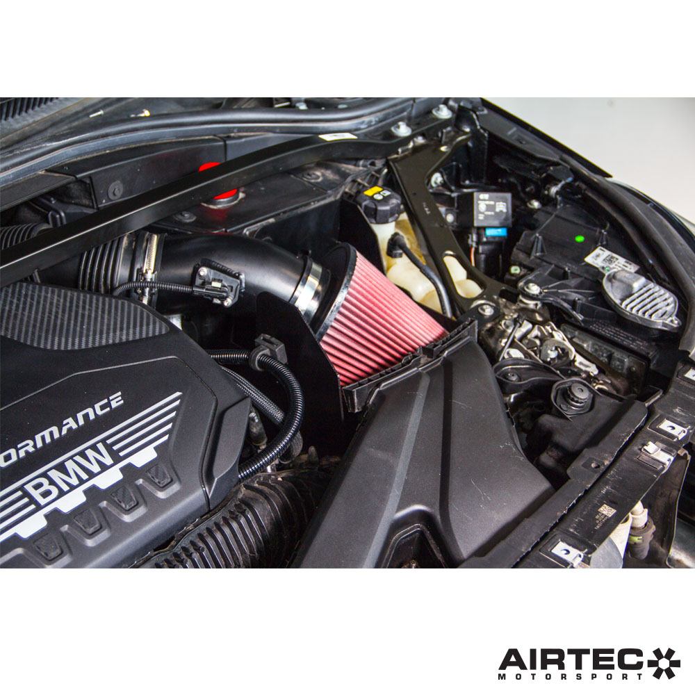 AIRTEC Motorsport Kit di Aspirazione per BMW M135i Serie 1 F40