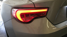 Load image into Gallery viewer, Fari Posteriori VALENTI REVO JEWEL LED TAIL LAMP Freccia sequenziale GT-86/BRZ/FR-S 12+ (Clear Lens / Red Chrome) - em-power.it