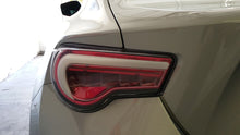 Load image into Gallery viewer, Fari Posteriori VALENTI REVO JEWEL LED TAIL LAMP Freccia sequenziale GT-86/BRZ/FR-S 12+ (Clear Lens / Red Chrome) - em-power.it