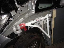 Honda Jazz/Fit 08+ UltraRacing 3-punti Fender Brackets - em-power.it