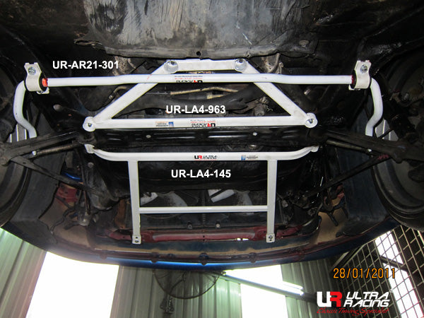 Toyota MR2 91-99 SW20 UltraRacing 4-punti Anteriore H-Brace 145 - em-power.it