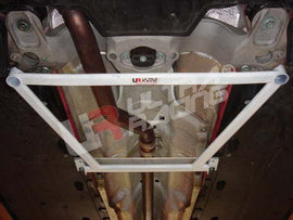 Audi A4 04-07 FSI UltraRacing 4-punti Anteriore Lower Brace - em-power.it