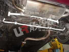 Mazda 323F BA 94-98 UltraRacing 2-punti Lower Bar Posteriore 554 - em-power.it
