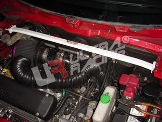 Suzuki Swift 05-09 UltraRacing 2-punti Anteriore Upper Strutbar - em-power.it