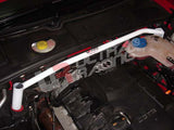 Audi A4 04-07 FSI UltraRacing 2-punti Anteriore Upper Strutbar