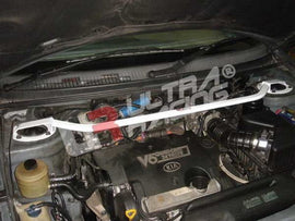 Kia Carnival 98-05 UltraRacing 2-punti Anteriore Upper Strutbar - em-power.it