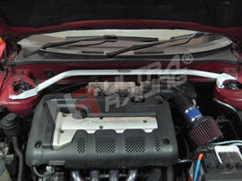 Hyundai Coupe 03-08 UltraRacing 2-punti Anteriore Upper Strutbar - em-power.it