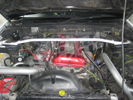 Nissan S13 89-94 SR20DET UltraRacing Anteriore Upper Strutbar - em-power.it