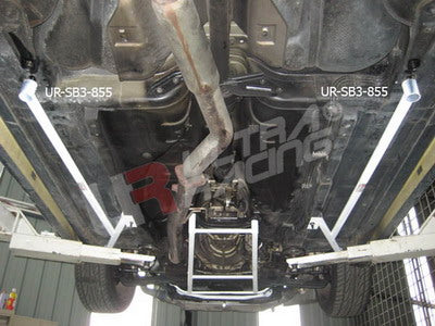 Nissan S14 95-99 UltraRacing 2x 3-punti Side/Floor Bars - em-power.it