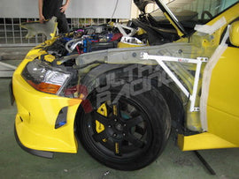 Mitsubishi EVO 7/8/9 UltraRacing 3-punti Fender Brackets - em-power.it