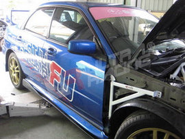 Impreza WRX/STI 01-07 GD UltraRacing 3-punti Fender Brackets - em-power.it