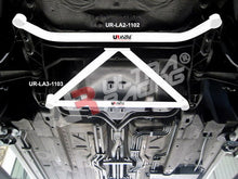 Carica l&#39;immagine nel visualizzatore di Gallery, Porsche Boxster (986) UltraRacing 2-punti Lower Tiebar Anteriore - em-power.it