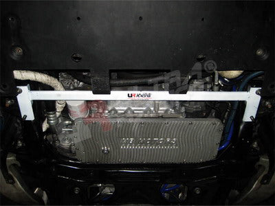 Nissan Skyline GTR R35 UltraRacing Lower Tiebar Anteriore - em-power.it
