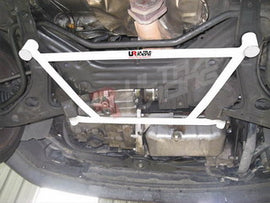 VW Golf 2/3 UltraRacing 4-punti Anteriore H-Brace - em-power.it