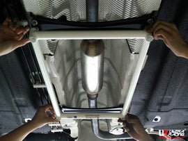 Mazda 3 BL 09+ UltraRacing 4-punti Mid Lower H-Brace 949 - em-power.it