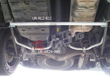 Load image into Gallery viewer, Kia Sorento 2.5 UltraRacing 2-punti Lower Tiebar Posteriore - em-power.it