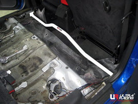 Subaru Impreza GC8 94-01 UltraRacing 2-punti Room Bar - em-power.it