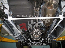 Toyota Hiace/H200 04+ UltraRacing 2x 2-punti Side Bars 558 - em-power.it