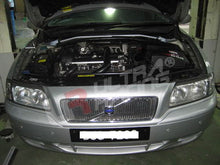 Carica l&#39;immagine nel visualizzatore di Gallery, Volvo S80 UltraRacing 2-punti Anteriore Upper Strutbar - em-power.it