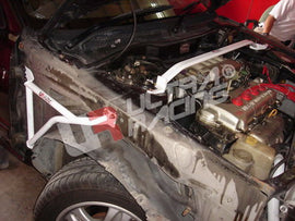 Nissan Sunny 91-94 B13 UltraRacing 3-punti Fender Brackets - em-power.it