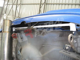 Impreza WRX/STI 01-07 GD UltraRacing Posteriore Torsion Bar 936 - em-power.it