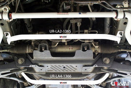 Toyota Hiace/H200 04+ UltraRacing Lower Tiebar Anteriore 1365 - em-power.it