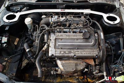 Mitsubishi EVO 1/2/3 UltraRacing Anteriore Upper Strutbar - em-power.it