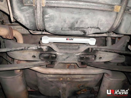 Hyundai Coupe 96-99 UltraRacing Lower Tiebar Posteriore/Brace 1585 - em-power.it