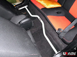 Hyundai Coupe 96-99 UltraRacing Posteriore 2-punti Room Bar 1582 - em-power.it