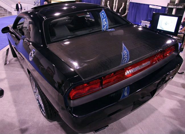 Dodge Challenger 09-10 Seibon OEM Portellone del bagagliaio in carbonio - em-power.it