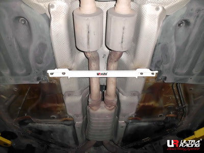 Mercedes E-Class 03-06 W211 Ultra-R 2-punti Mid Lower Brace - em-power.it